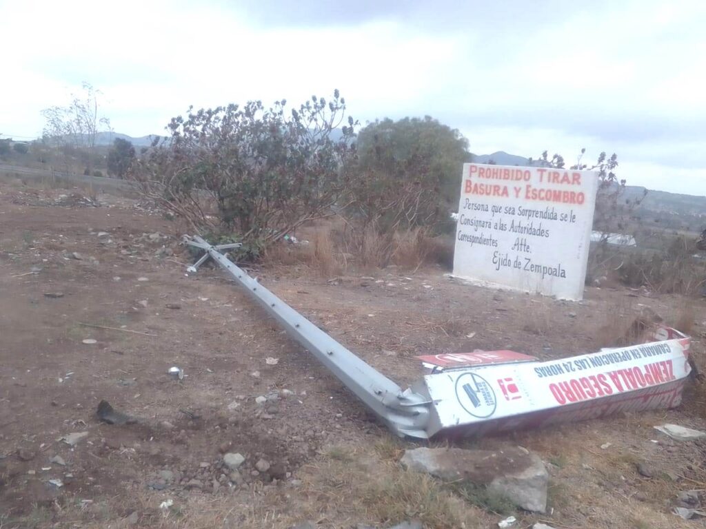 Derriban poste con cámaras en Zempoala