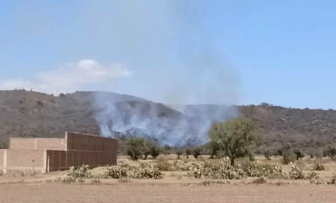 Continúan los incendios cerca de la UPP