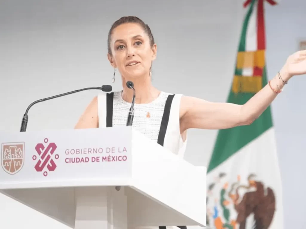 Hidalguenses en cierre de Sheinbaum