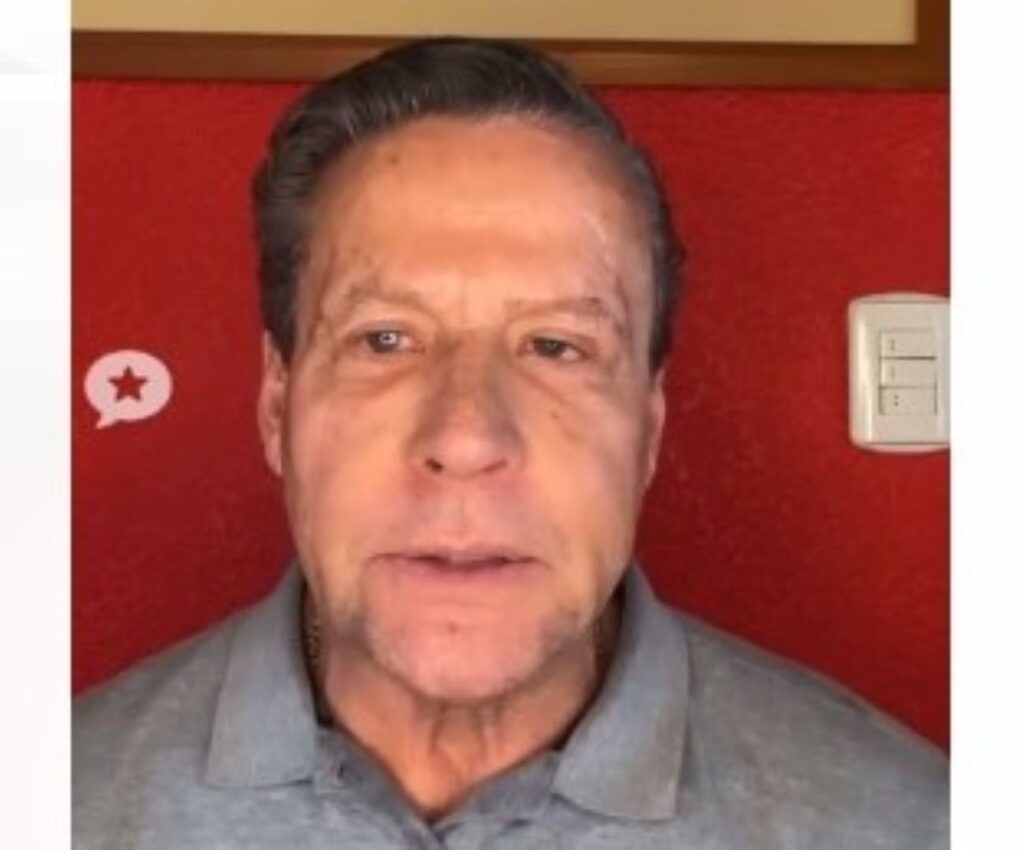 Alfredo Adame apoya paro en la UAEH