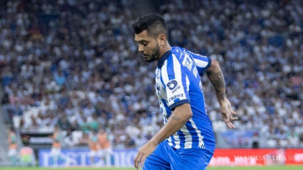 Sancionan al Monterrey por doble número "16"