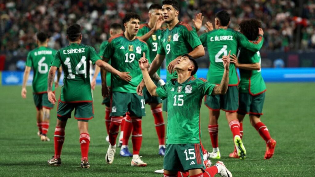 México se impone a Ghana 2-0