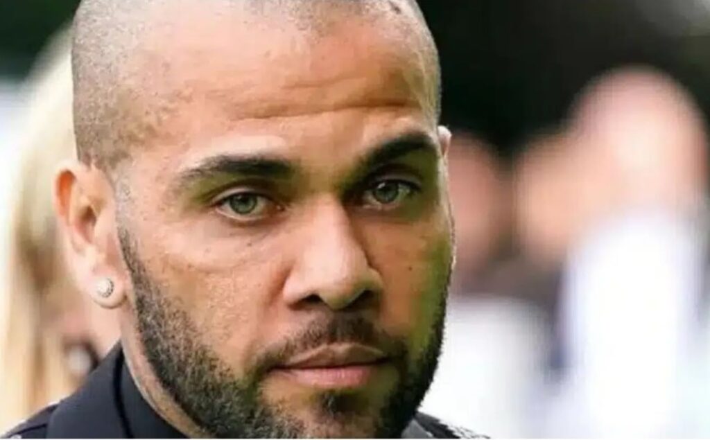 Si enjuiciarán a Dani Alves