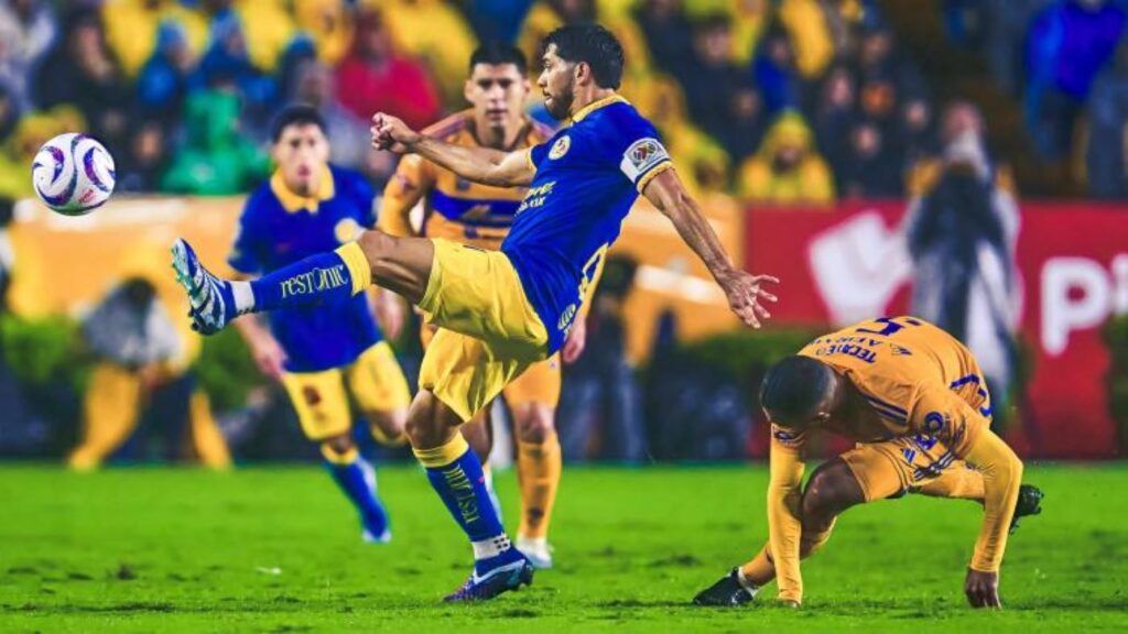 Igualan Tigres y América en el primer juego de la final