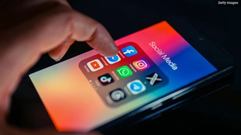 Se hinchan de dinero las redes sociales con niños