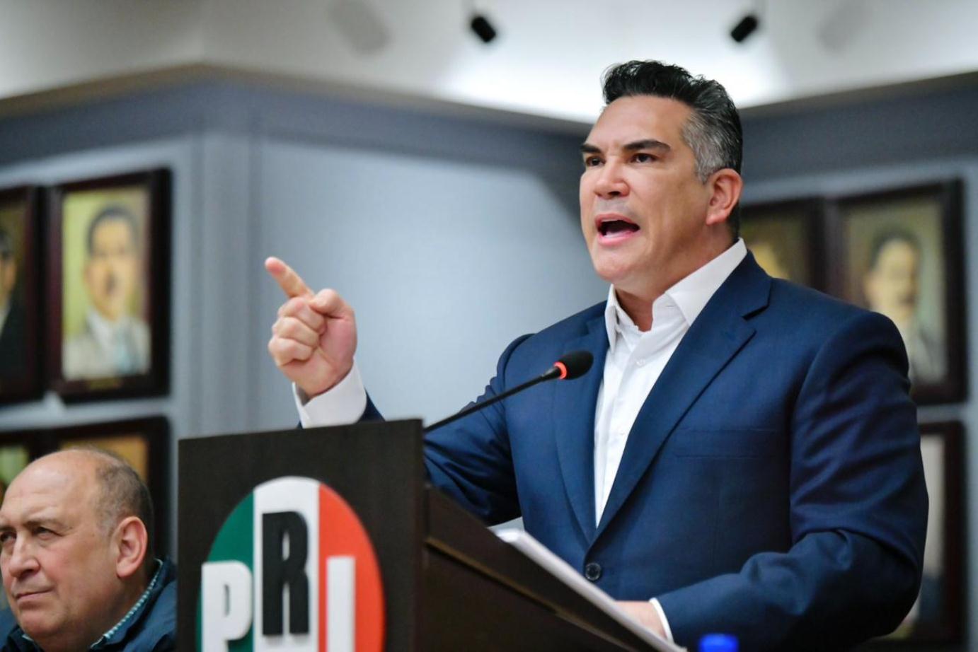 PRI expulsará a dos de sus diputadas de la CDMX