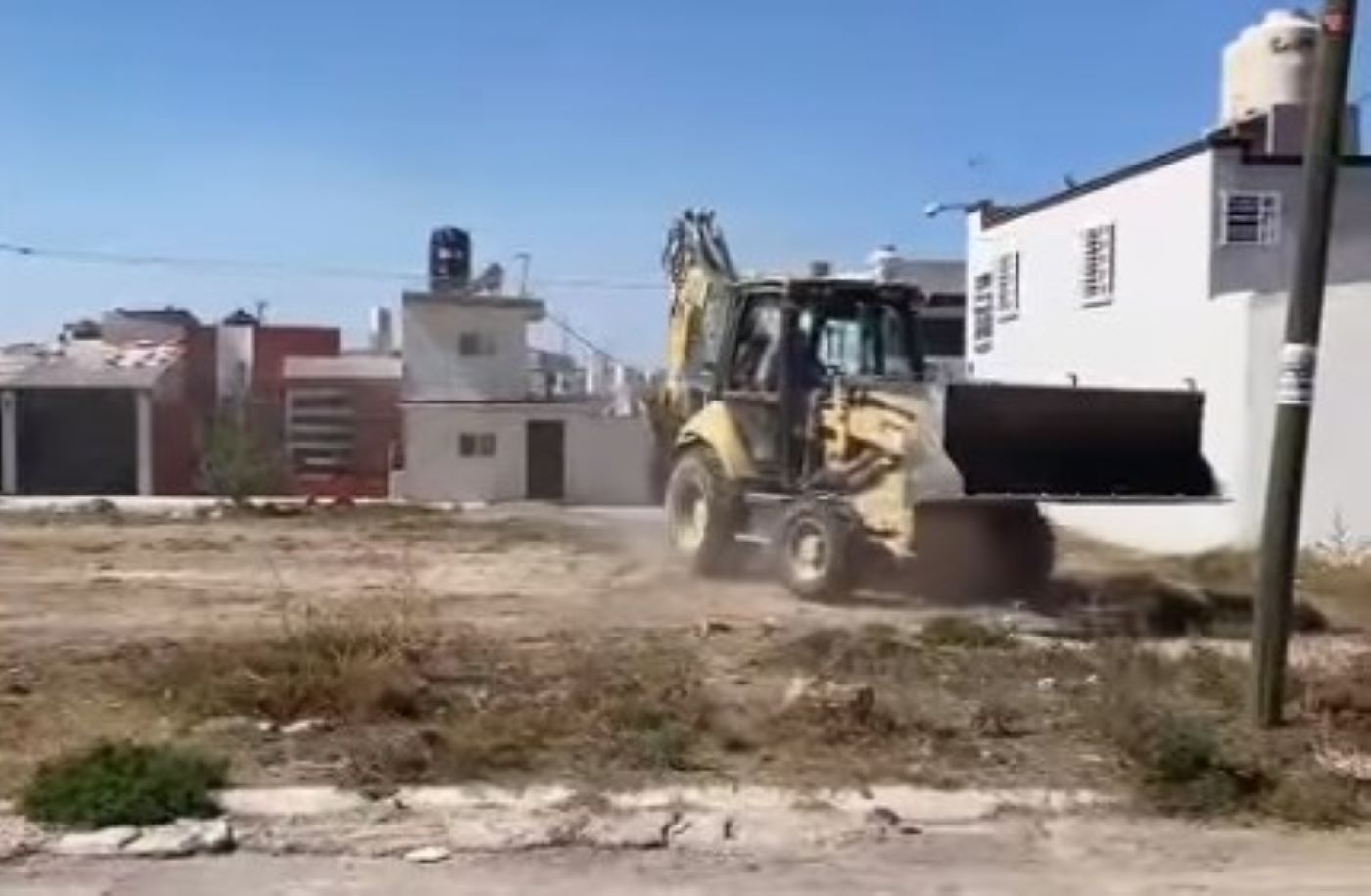 Familiares de la alcaldesa de Tepeapulco invaden áreas verdes