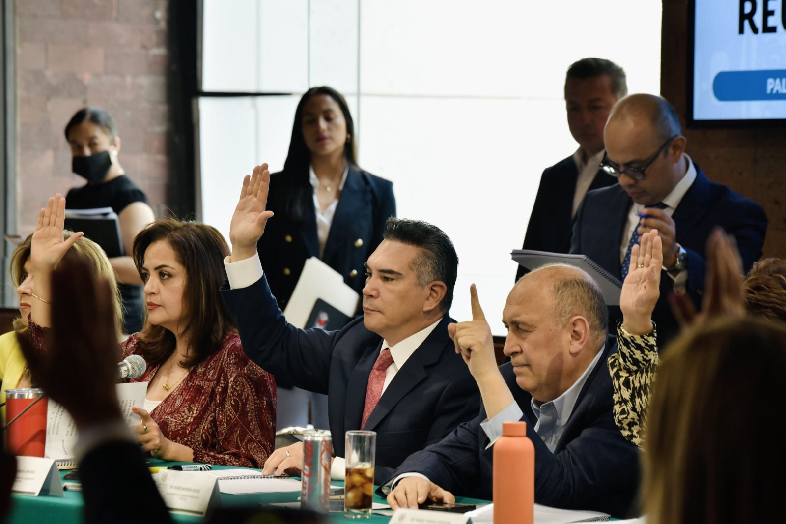 Que se persiga a delincuentes: PRI