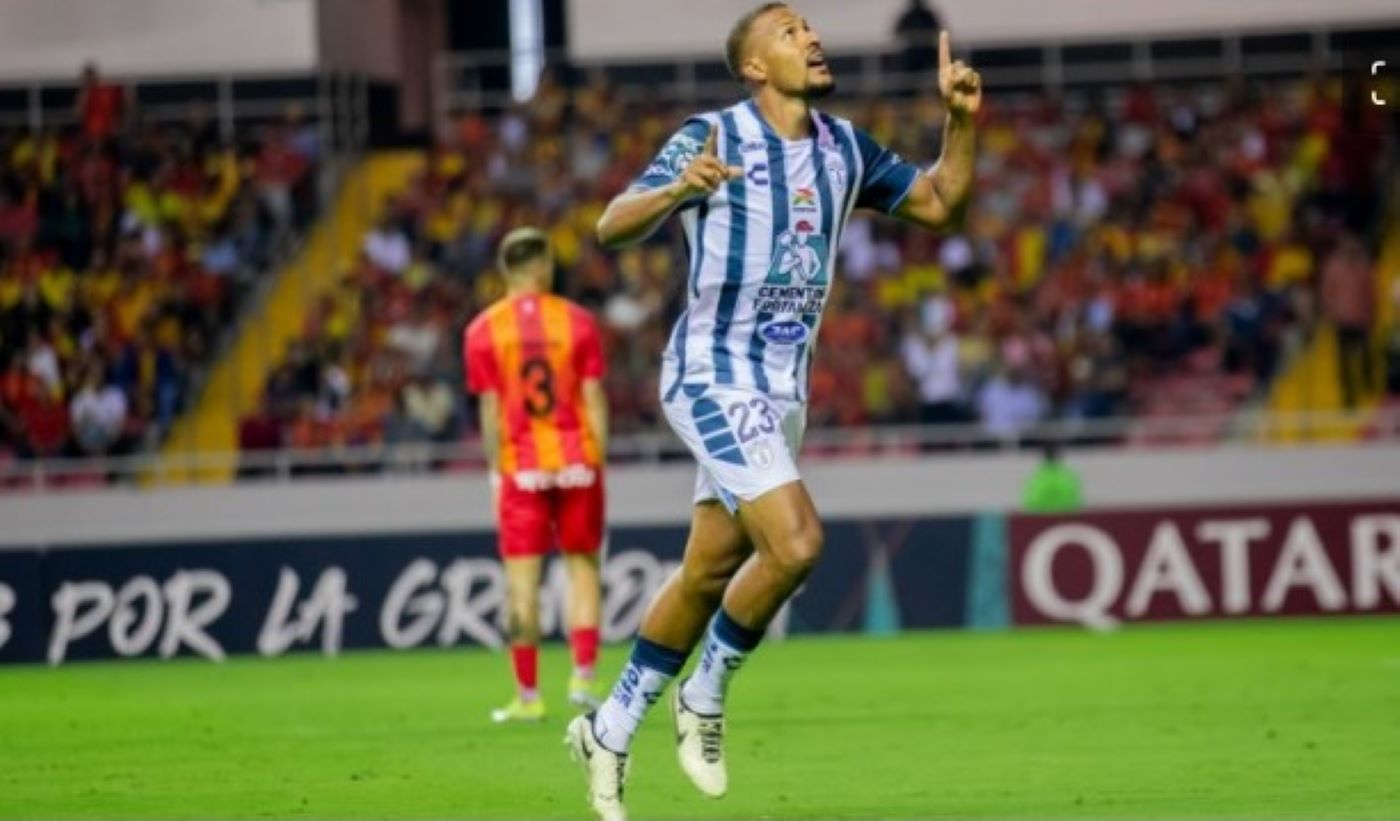 Imponente el Pachuca ante el Herediano, 5-0