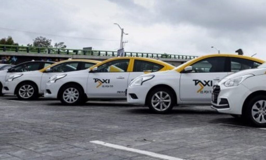 Aumentan tarifas de taxis en Tepeapulco