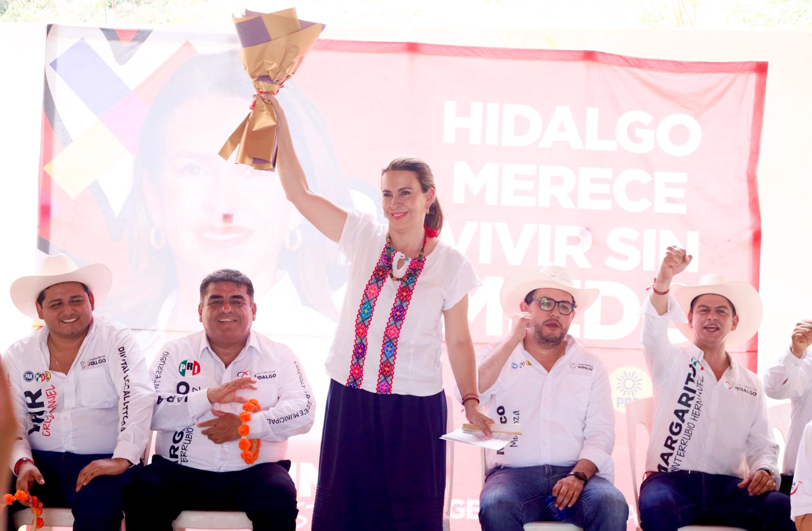 Viggiano en campaña por la huasteca