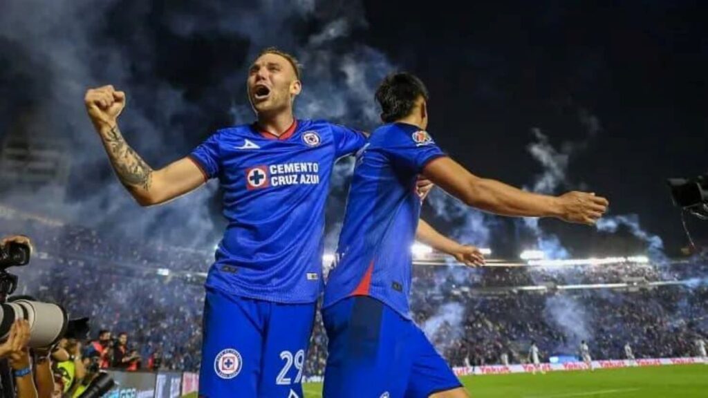 Cruz Azul y América afilan garras para la final