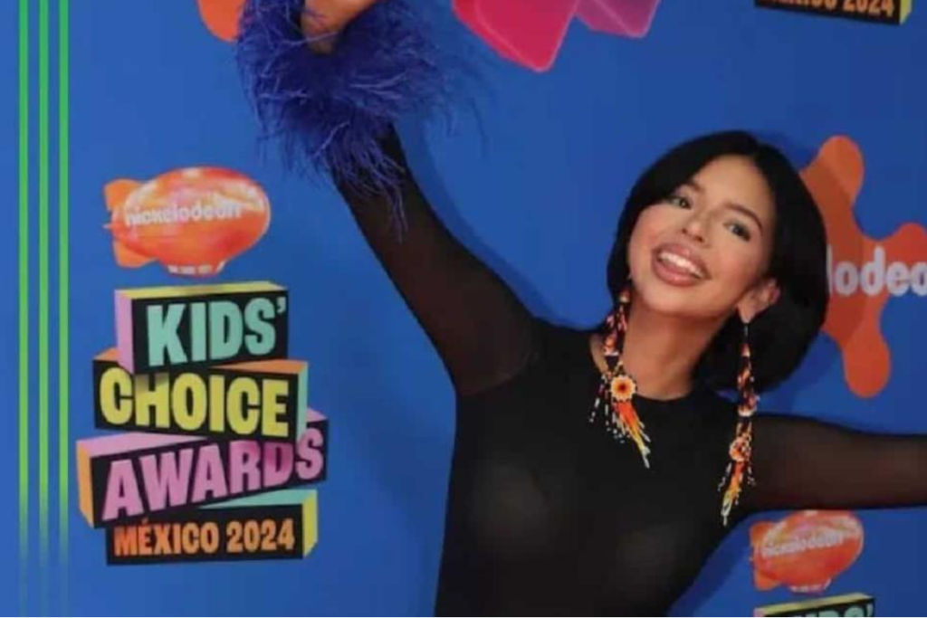 Abuchean a Ángela Aguilar en los ‘Kids Choice Awards México 2024’