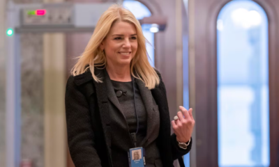 Trump elige a la exfiscal general de Florida Pam Bondi como sucesora de Matt Gaetz