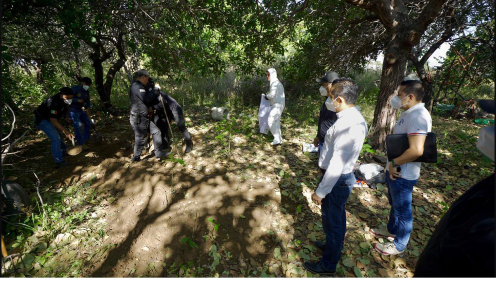 Hallan 15 cuerpos en fosas clandestinas tras cateos en La Concordia, Chiapas