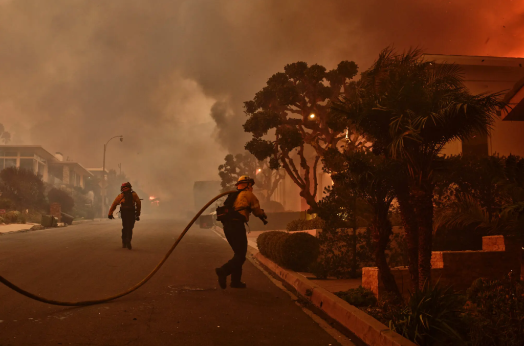Incendios forestales que asolan el sur de California