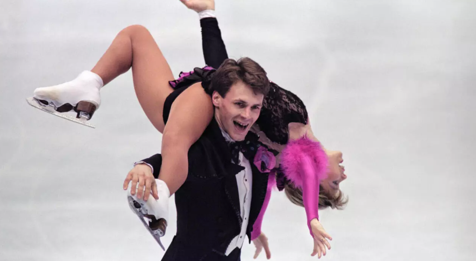 Quiénes eran los dos campeones de patinaje rusos y otras víctimas del choque entre un avión y un helicóptero en Washington y del que no hay sobrevivientes