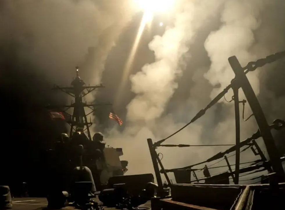 Bombardeos de Estados Unidos en Yemen dejan 21 muertos