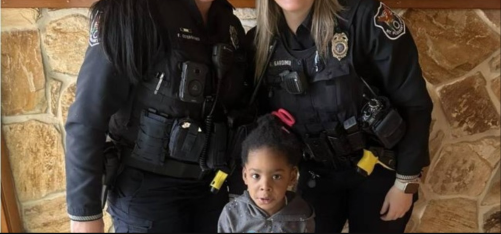 Niño llama a la policía, porque su mamá se comió su helado
