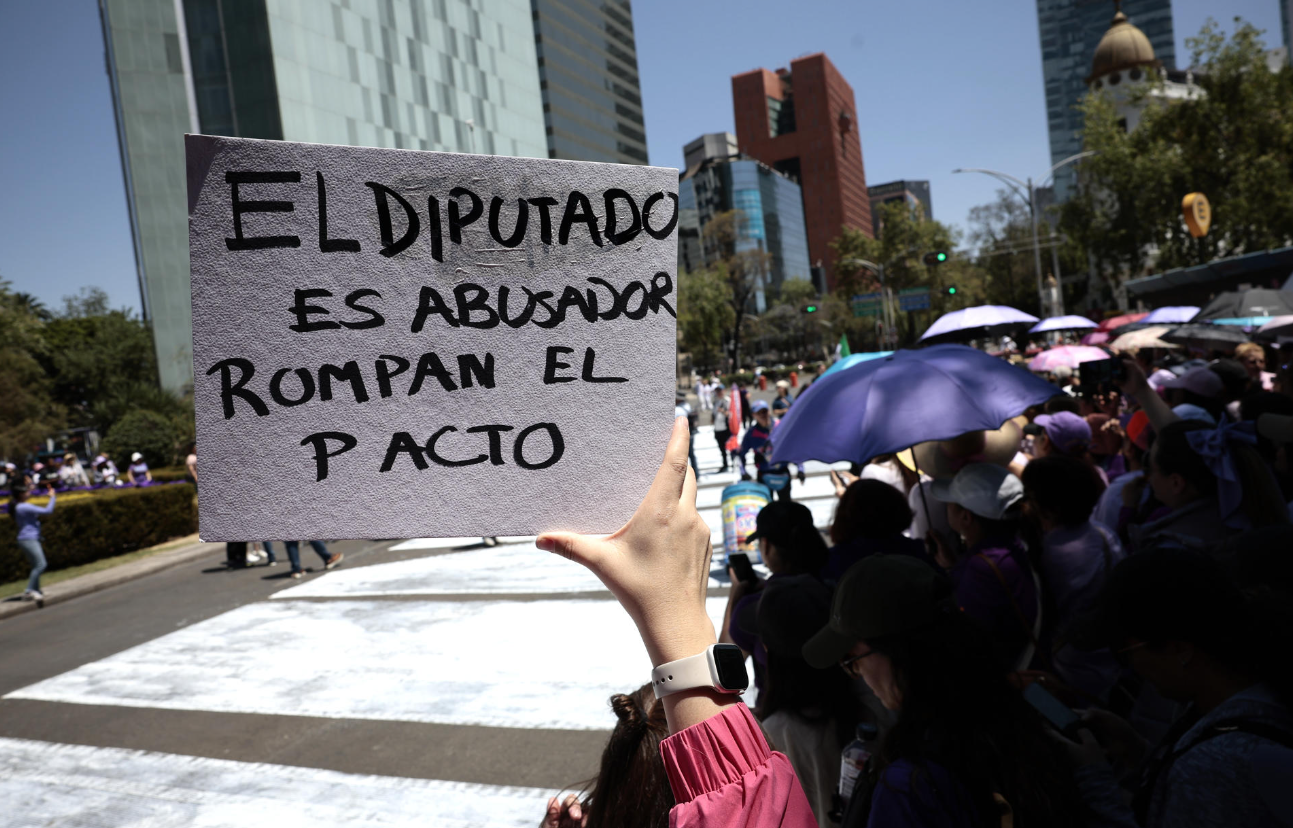 Protestan contra Cuauhtémoc Blanco en CDMX
