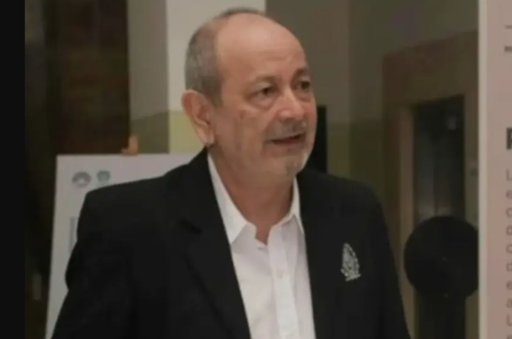 Murió Lucas García, actor argentino, en plena obra de teatro