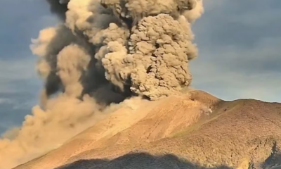 Volcán Kanlaon hace erupción en Filipinas