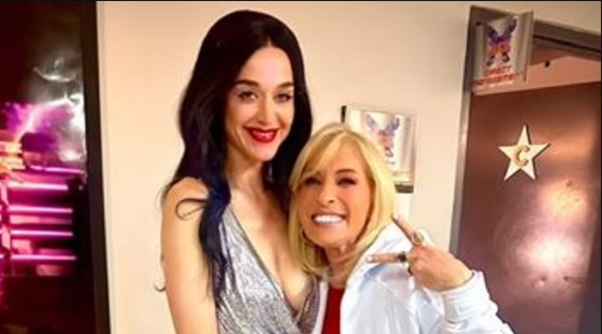 Yuri presume convivencia con Katy Perry