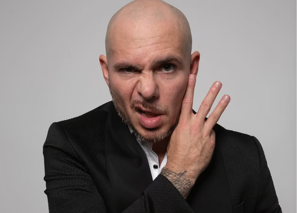 Pitbull revela que abrirá una escuela en México