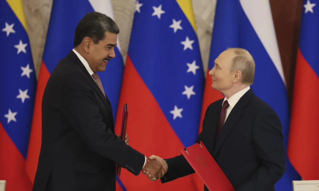 Putin y Maduro firman acuerdo de asociación estratégica