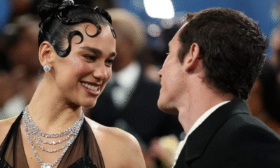 Dua Lipa y Callum Turner, oficializan su compromiso