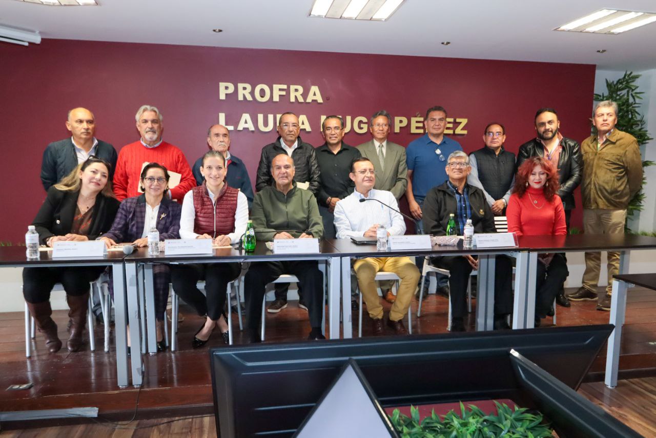 Justicia laboral tras décadas de servicio: SEPH entrega órdenes de adscripción