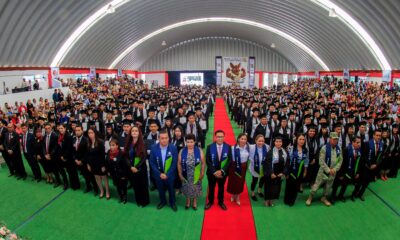 Entrega UPFIM 374 títulos y cédulas profesionales a sus egresados