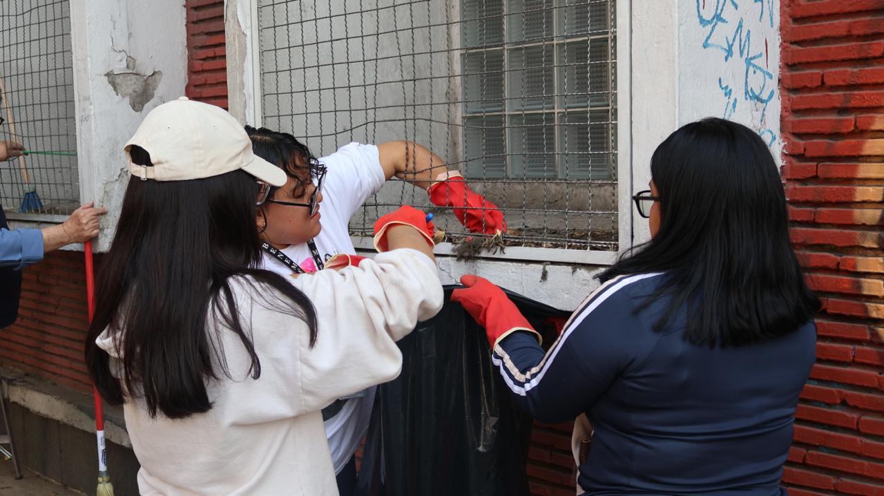 Más de un millón de estudiantes participaron en la Jornada Nacional de Tequios, informa el titular de la SEP