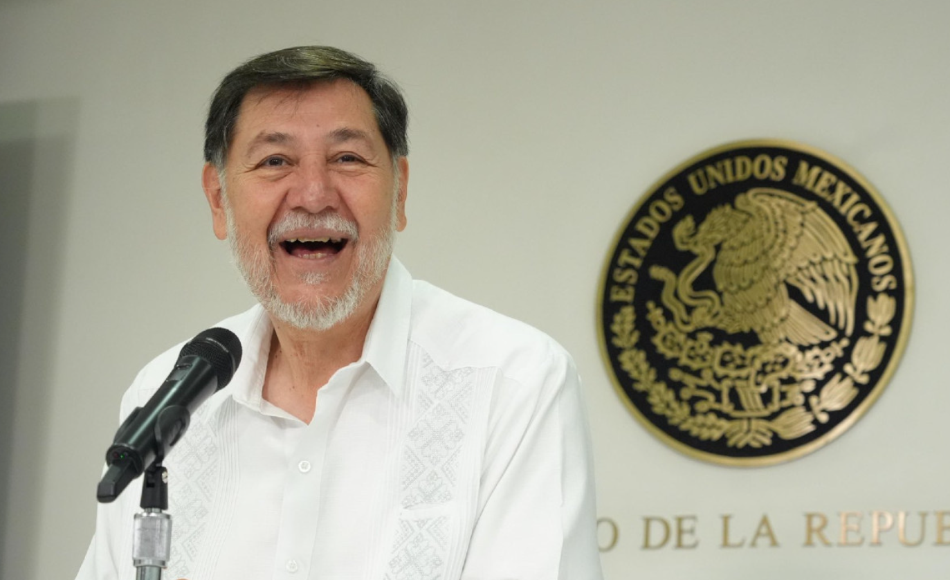 Senador de EU plantea aumentar impuesto a remesas por declaración de Noroña