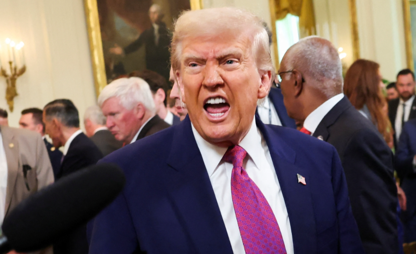 Trump reconoce que redadas y deportaciones afectan a agricultores