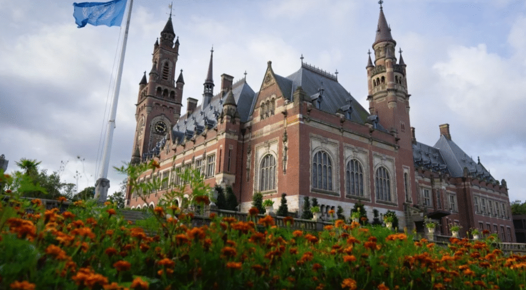 La Corte Internacional de Justicia (CIJ) ha emitido una Opinión Consultiva que establece la responsabilidad legal de los Estados