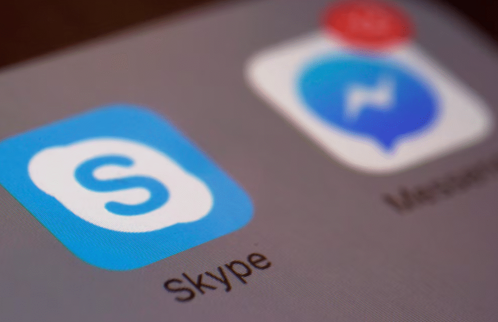 “Llamadas cruzadas”: la nueva modalidad de extorsión que pone en riesgo a menores