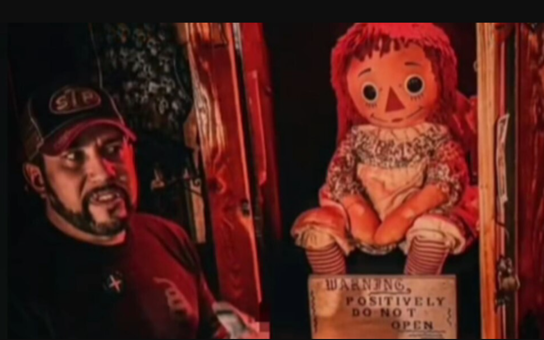 Murió Dan Rivera, investigador paranormal y custodio de la muñeca Annabelle