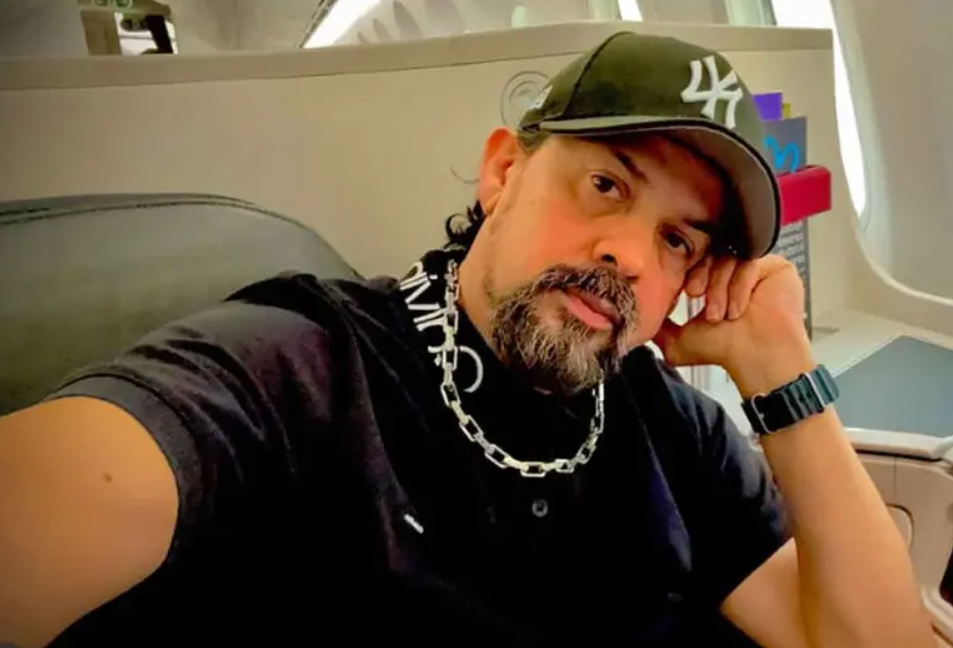 Reaparece Cruz Martínez tras ser declarado prófugo