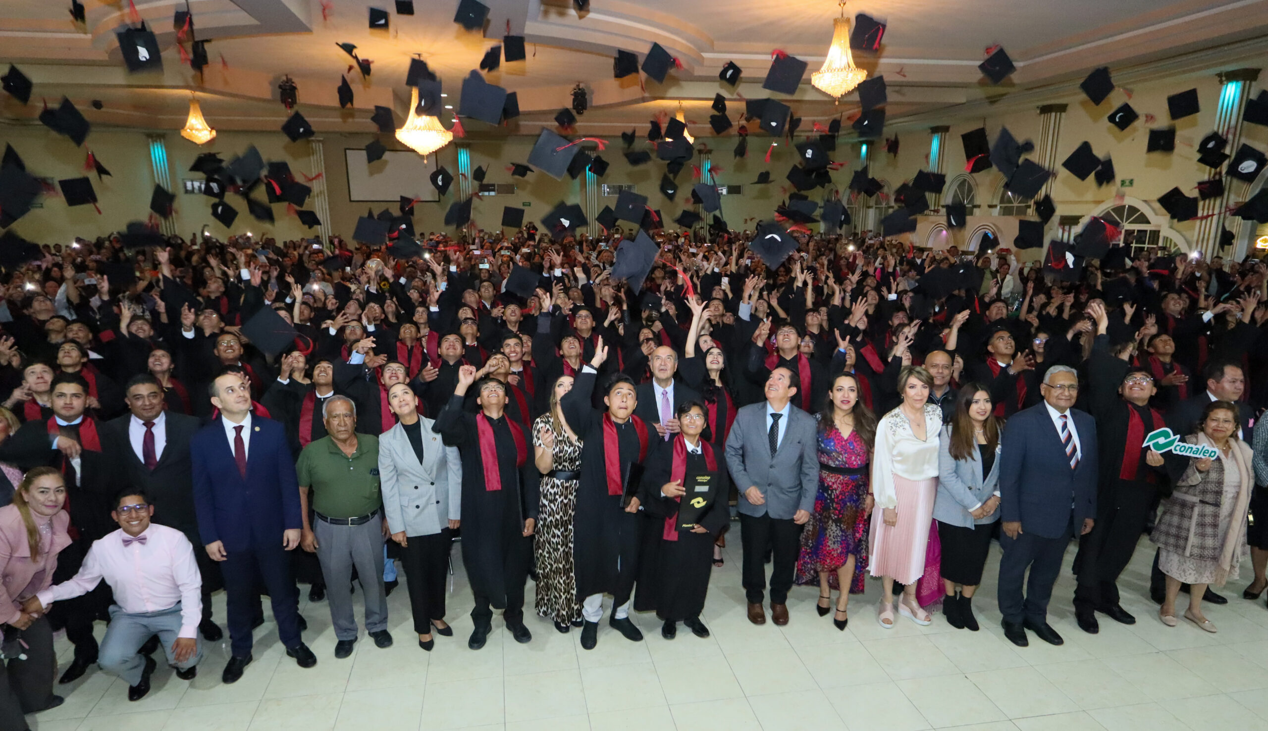Reciben certificados 314 egresados del Conalep Tizayuca