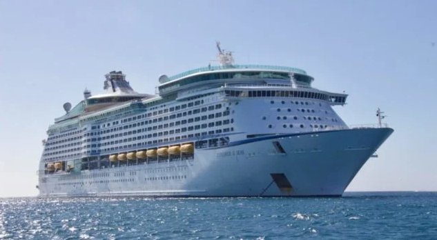 Sectur anuncia impuesto a pasajeros de cruceros que atraquen en México