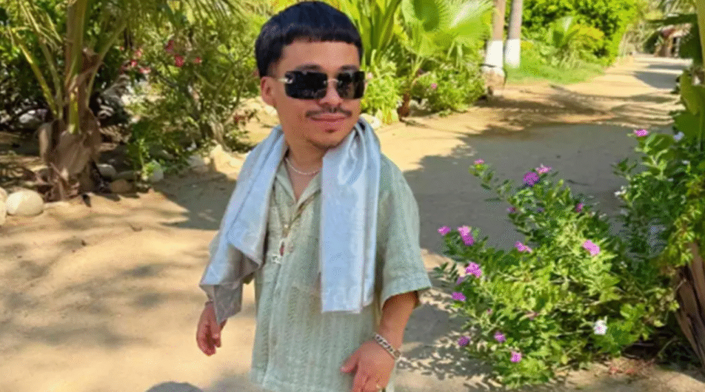 ¡Abelito fue payasito! Fotos inéditas antes de 'La Casa de los Famosos México 2025'