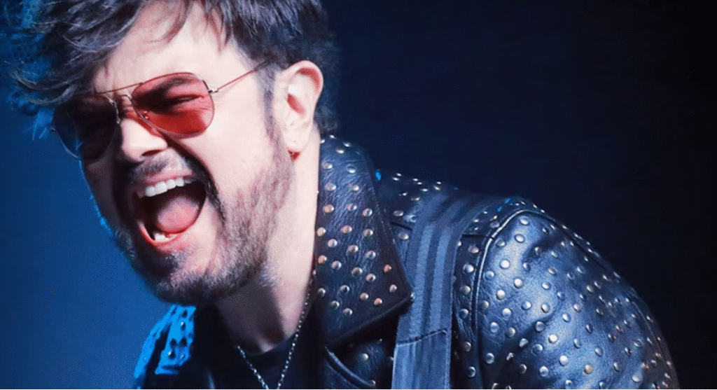 Aleks Syntek sufre aparatoso accidente en casa y termina fracturado