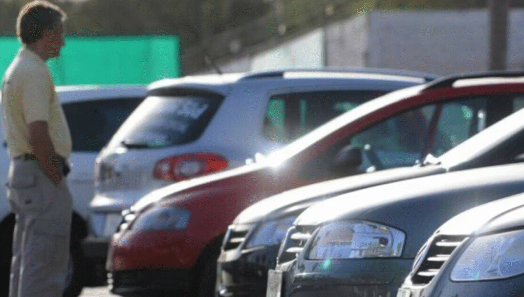 Alertan por fraude en venta de autos a través de redes sociales