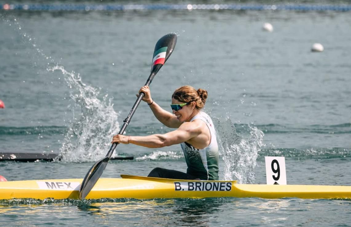 Beatriz Briones regresa a México con histórico octavo lugar en Mundial de Canotaje Milán 2025