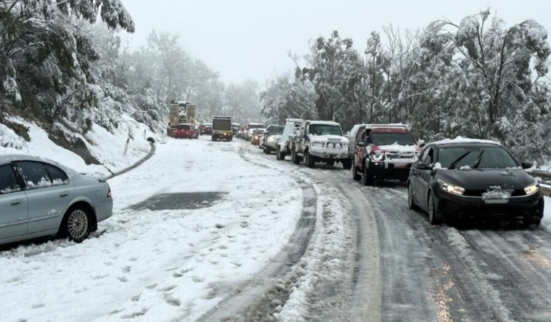 Cae nevada histórica en el este de Australia