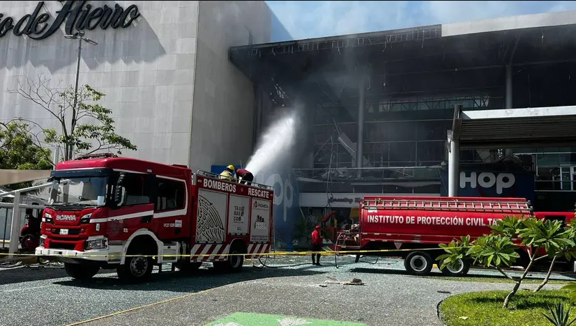 Explosión en centro comercial de Villahermosa deja 14 personas lesionadas