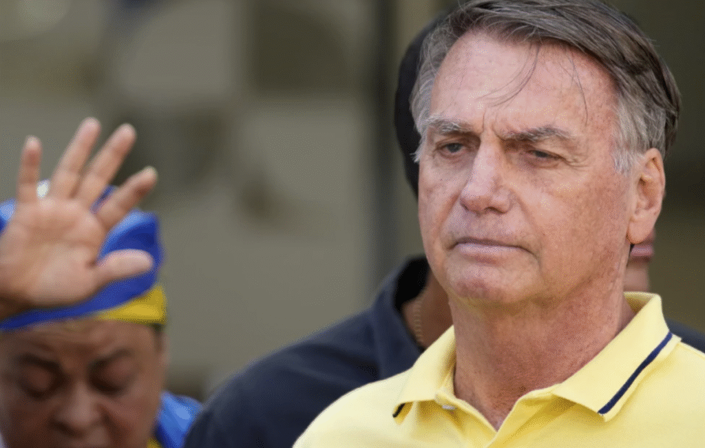 Expresidente Jair Bolsonaro planeaba huir a Argentina para pedir asilo