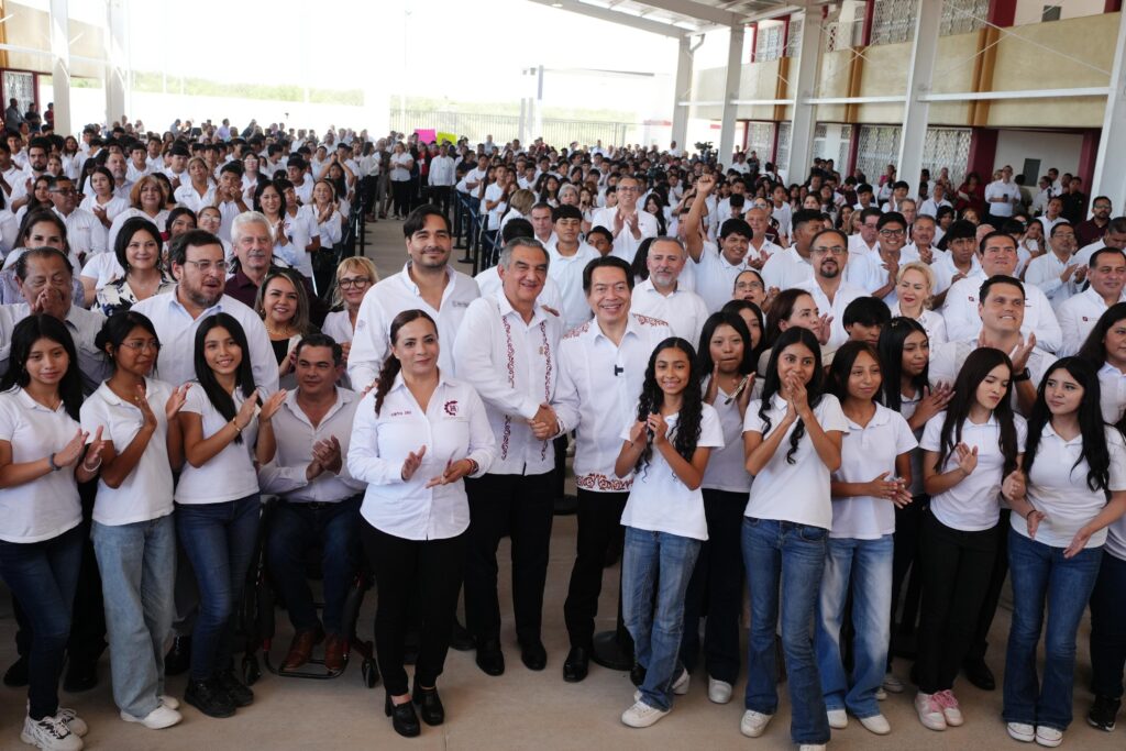 En 2025, se edificarán 20 planteles de bachillerato, para que ningún joven se quede sin estudiar