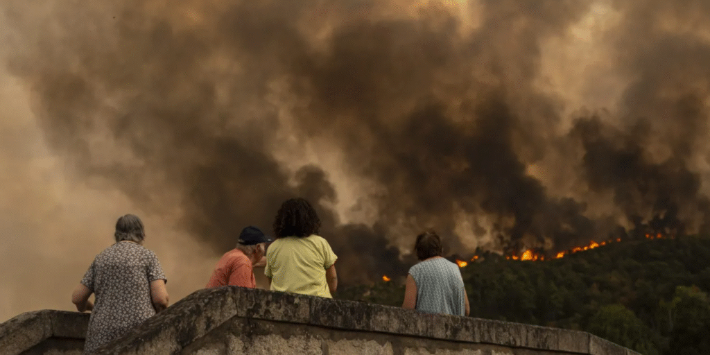 Una ola de calor azota a Europa y potencia fuertes incendios